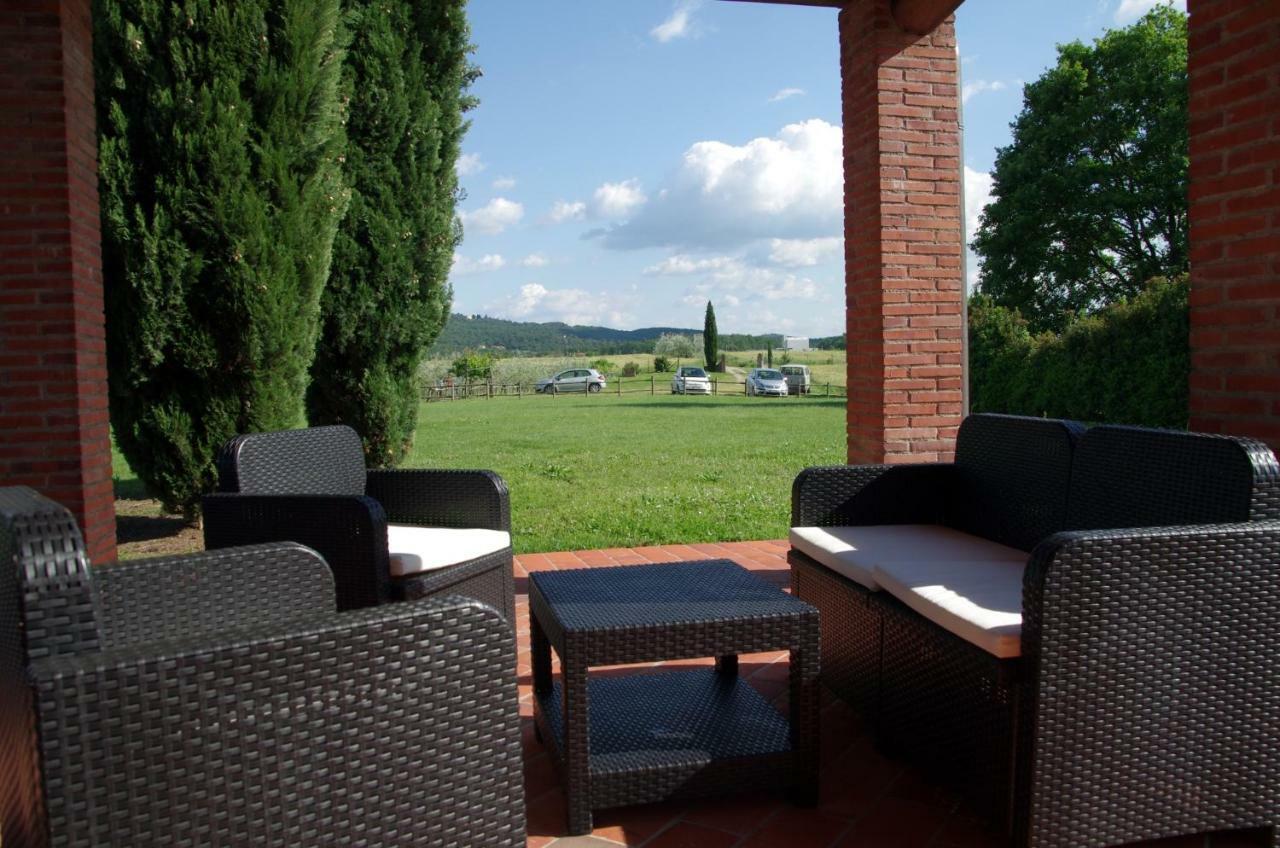 Agriturismo Il Palazzo Pergine Valdarno Bagian luar foto