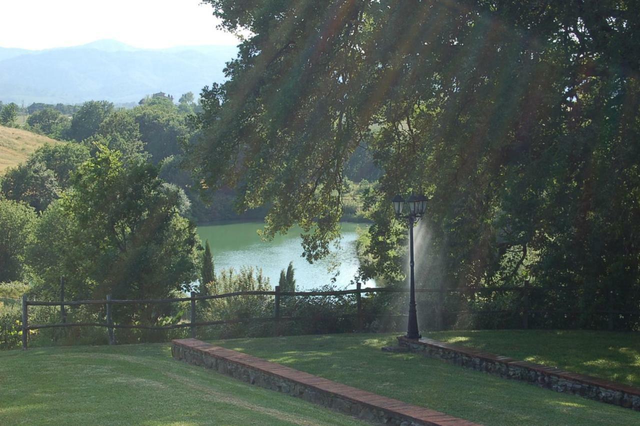 Agriturismo Il Palazzo Pergine Valdarno Bagian luar foto