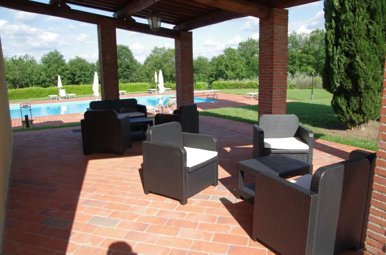 Agriturismo Il Palazzo Pergine Valdarno Bagian luar foto