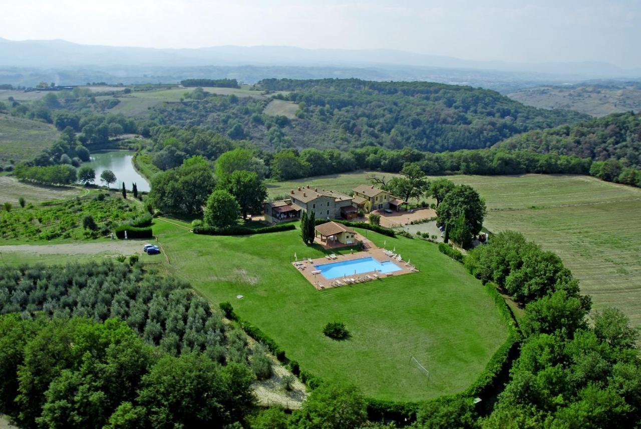 Agriturismo Il Palazzo Pergine Valdarno Bagian luar foto