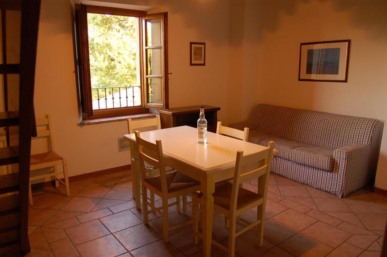 Agriturismo Il Palazzo Pergine Valdarno Bagian luar foto